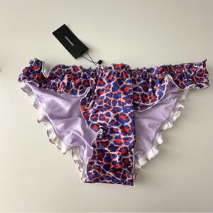 Vero Moda frill detail bikini bottoms in purple animal XL